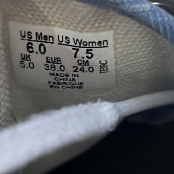 Classic Vans Unisex Blue Jean Style Sneakers - Timeless Style! Size 7.5 - Picture 7 of 14